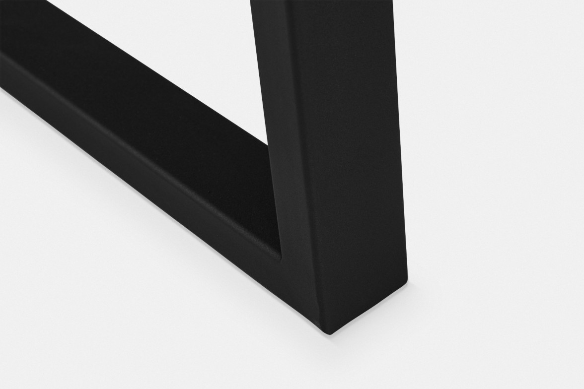161908-raw-metal-top-dining-table-anthracite-laminated-spinoza-maison-corbeil-6-detail 161908 raw metal top dining table anthracite laminated spinoza maison corbeil 6 detail